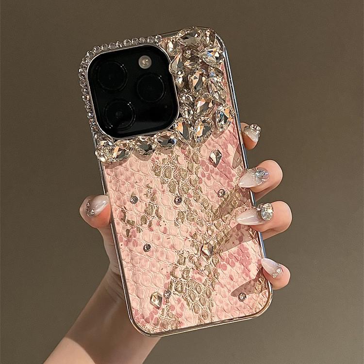 Handmade Rhinestone Premium Leather Case for iPhone 15 Pro Max 12 13 14 Pro Luxury Snakeskin Pattern Electroplated Edge Shell for iPhone12 розовый
Handmade Rhinestone Premium Leather Case for iPhone 15 Pro Max 12 13 14 Pro Luxury Snakeskin Pattern Electroplated Edge Shell for iPhone12 розовый