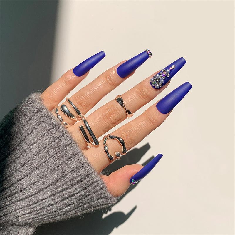 Royal Blue Wear Nail Display White Nail Full Diamond Series Nail Plate Cross-Border Direct Wear Nail
Royal Blue Wear Nail Display White Nail Full Diamond Series Nail Plate Cross-Border Direct Wear Nail
