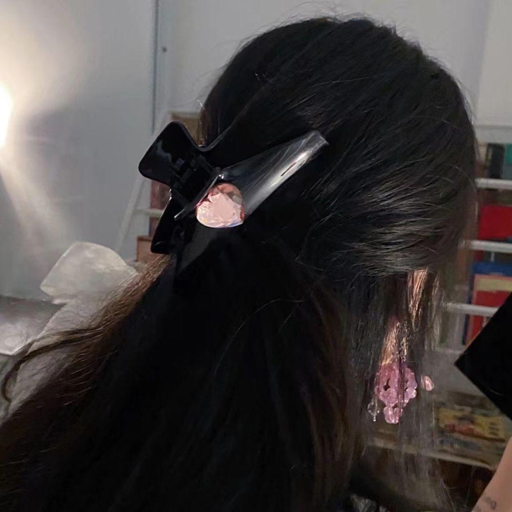 Face Bathing Solid Color Women Hair Accessories Shark Grab Clip Korean Style Hair Claw Love Heart Small
Face Bathing Solid Color Women Hair Accessories Shark Grab Clip Korean Style Hair Claw Love Heart Small