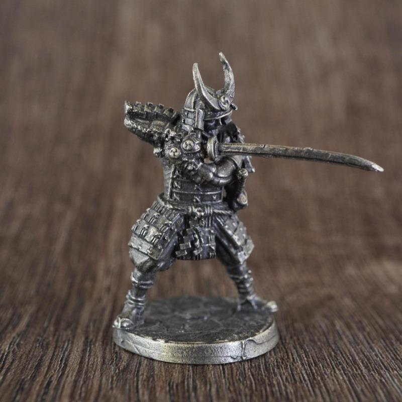 1pcs Figurines Miniatures Vintage Metal Japan Soldiers Model Statue Desktop Ornament Gift A
1pcs Figurines Miniatures Vintage Metal Japan Soldiers Model Statue Desktop Ornament Gift A