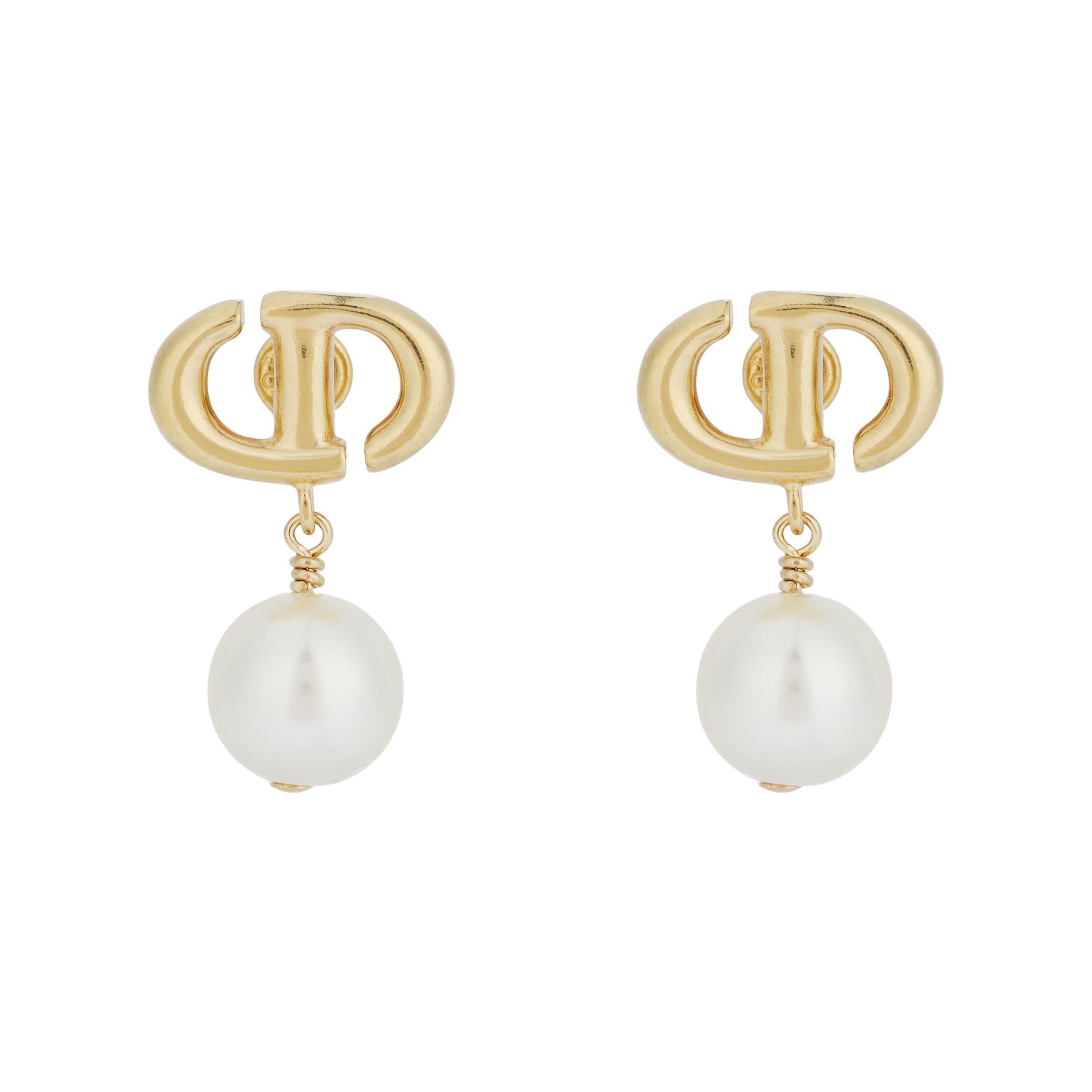 Dior Cd Navy Brass Pearl Earrings Women Earrings E1850CDNRS_D301 Basic Packaging-Dust Bag+Box
Dior Cd Navy Brass Pearl Earrings Women Earrings E1850CDNRS_D301 Basic Packaging-Dust Bag+Box