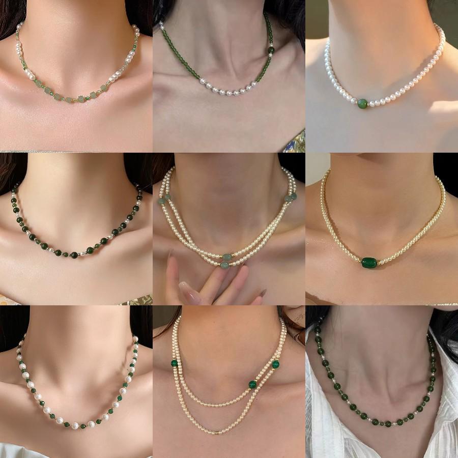 Gold-Plated Natural Pearl Necklace: Elegant Clavicle Chain with Retro High-End Style for Women
Gold-Plated Natural Pearl Necklace: Elegant Clavicle Chain with Retro High-End Style for Women