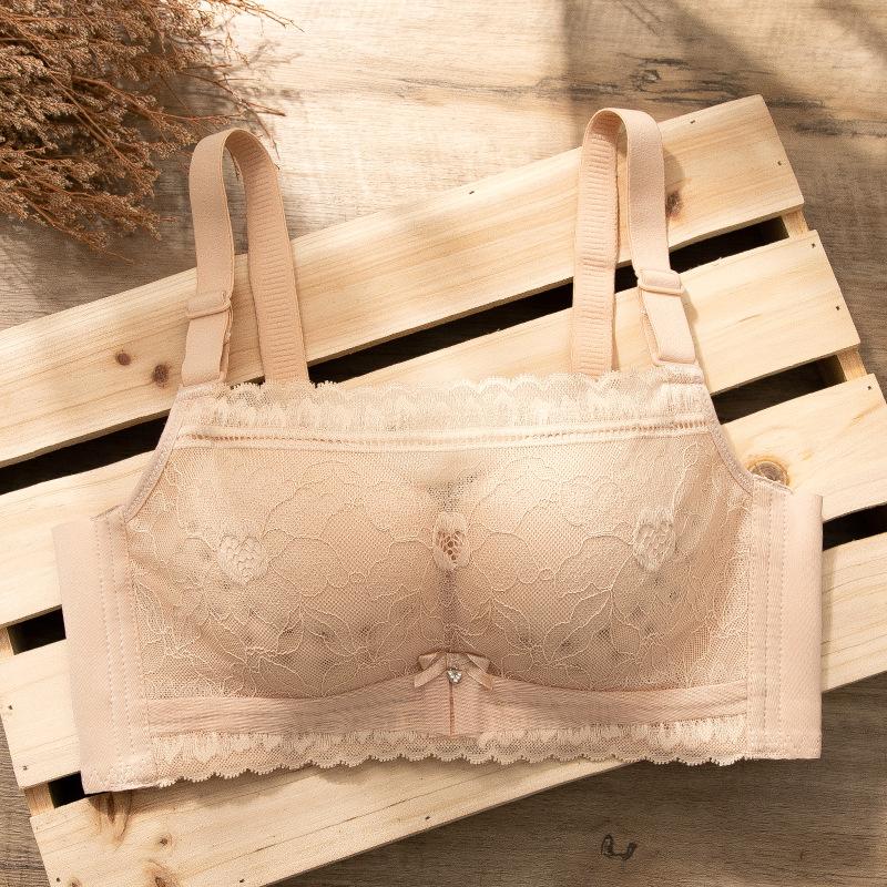 New product hole cup bra thin tube top spring and summer gathering breathable anti-light no steel ring lace 40/90AB
New product hole cup bra thin tube top spring and summer gathering breathable anti-light no steel ring lace 40/90AB