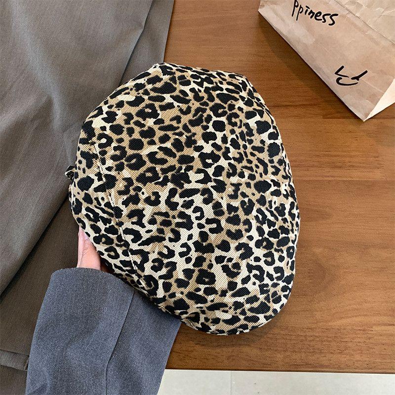 Американский Ретро Леопардовый Принт Продвинутые Шляпы Женская Сексуальная Художественная Шляпа Художника Лицо Маленькое Модная Все-Сочетаемая Нишевый Стиль Берет Leopard-Print Forward Hat Adjustable
Американский Ретро Леопардовый Принт Продвинутые Шляпы Женская Сексуальная Художественная Шляпа Художника Лицо Маленькое Модная Все-Сочетаемая Нишевый Стиль Берет Leopard-Print Forward Hat Adjustable