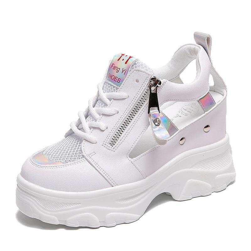 Модные универсальные легкие маленькие белые кожаные спортивные туфли больших размеров 34 белый
Модные универсальные легкие маленькие белые кожаные спортивные туфли больших размеров 34 белый