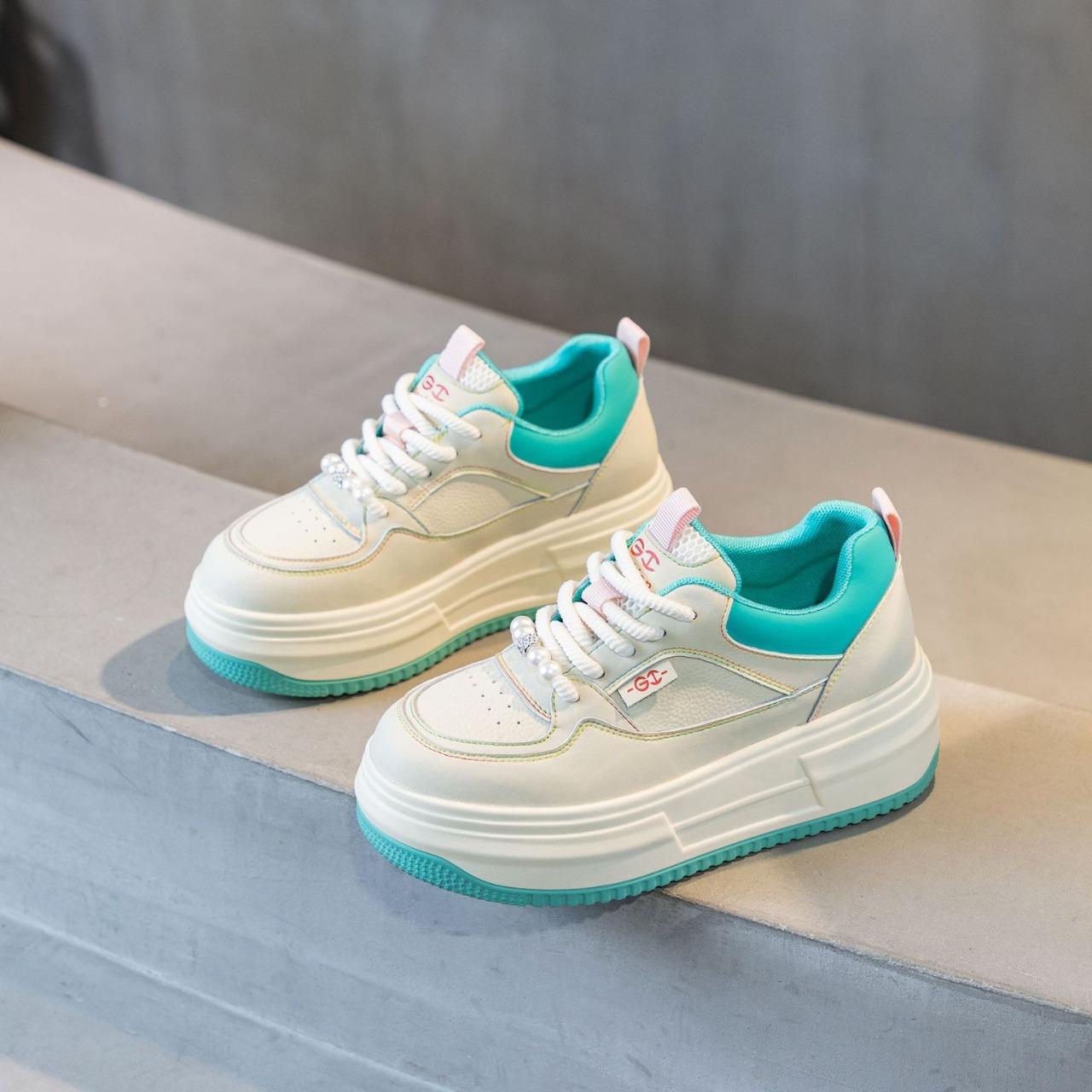 Leather color matching women s shoes spring new women s single shoes versatile platform lace-up casual student women s board shoes 34 бежевый
Leather color matching women s shoes spring new women s single shoes versatile platform lace-up casual student women s board shoes 34 бежевый