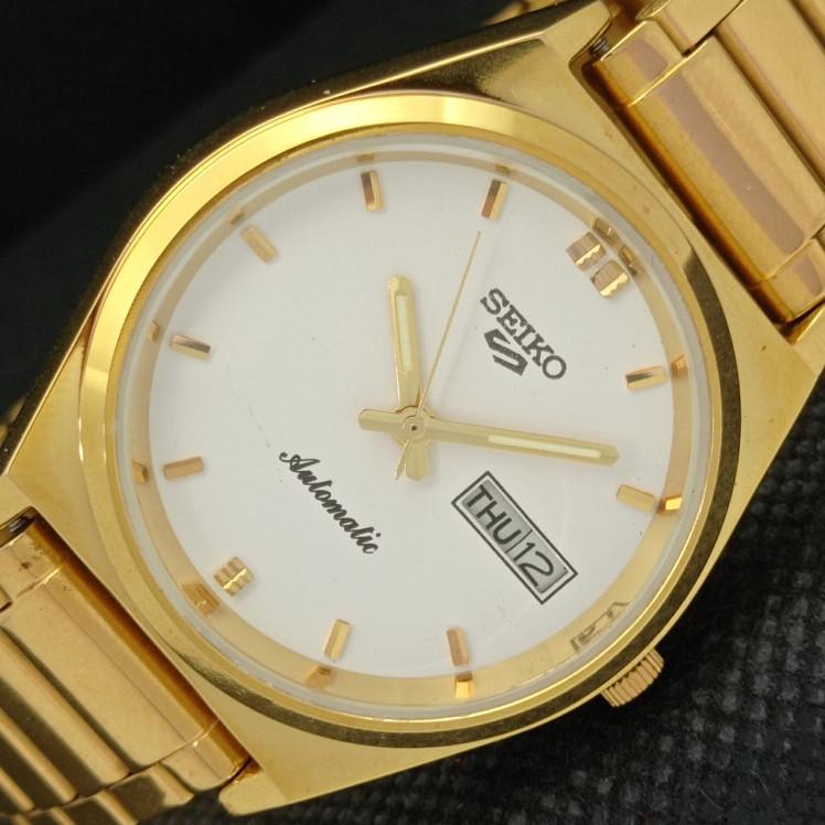 REFURBISHED VINTAGE SEIKO 5 AUTO 6309A JAPAN MENS D/D WHITE WATCH 593c-a314897-9 SKU593c-a314897 
REFURBISHED VINTAGE SEIKO 5 AUTO 6309A JAPAN MENS D/D WHITE WATCH 593c-a314897-9 SKU593c-a314897