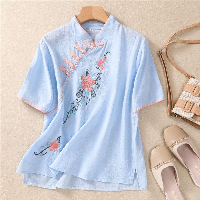 Women s Retro Chinese Cheongsam Cotton Top with Frog Button and Embroidery - Short Sleeve Zen Tea Shirt XXL (135-150 jin) світло-синій колір
Women s Retro Chinese Cheongsam Cotton Top with Frog Button and Embroidery - Short Sleeve Zen Tea Shirt XXL (135-150 jin) світло-синій колір
