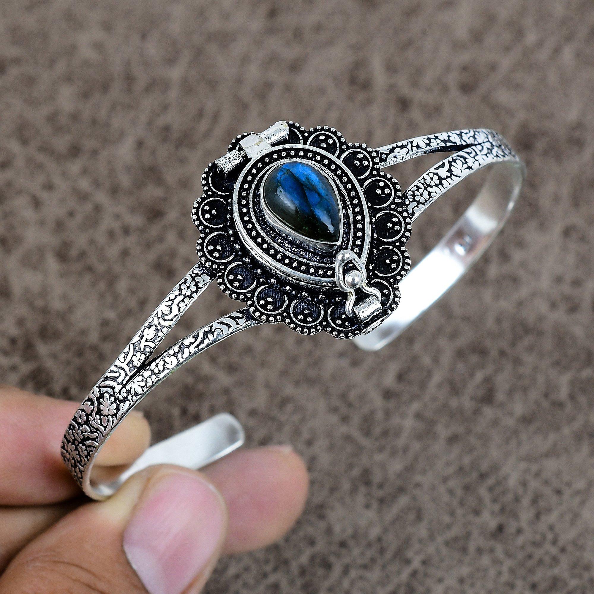 Labradorite Gemstone Handmade 925 Sterling Silver Cuff Bangle Adjustable KKG-271
Labradorite Gemstone Handmade 925 Sterling Silver Cuff Bangle Adjustable KKG-271