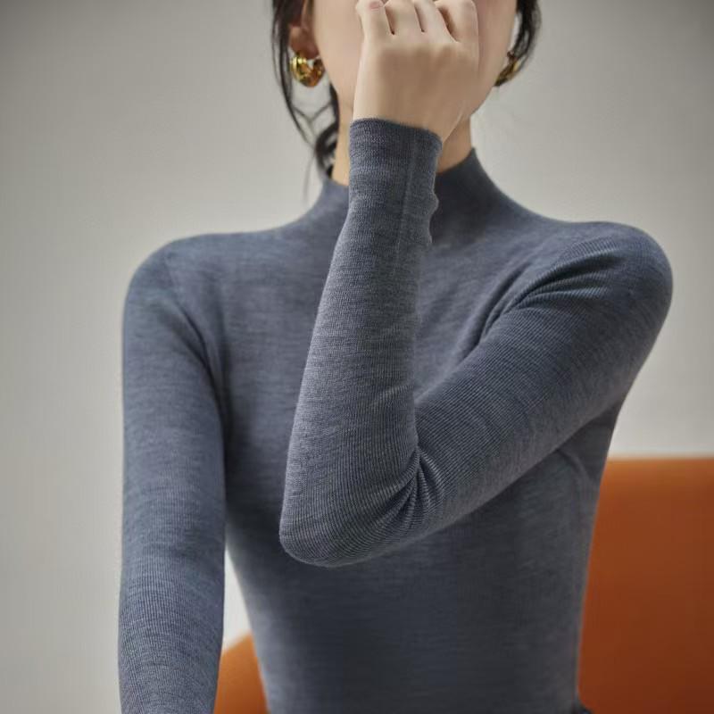 Seamless 120-count Extra-Fine Wool Semi-High Neck Pullover Sweater, Thin Sheer Single-Ply Base Layer M
Seamless 120-count Extra-Fine Wool Semi-High Neck Pullover Sweater, Thin Sheer Single-Ply Base Layer M