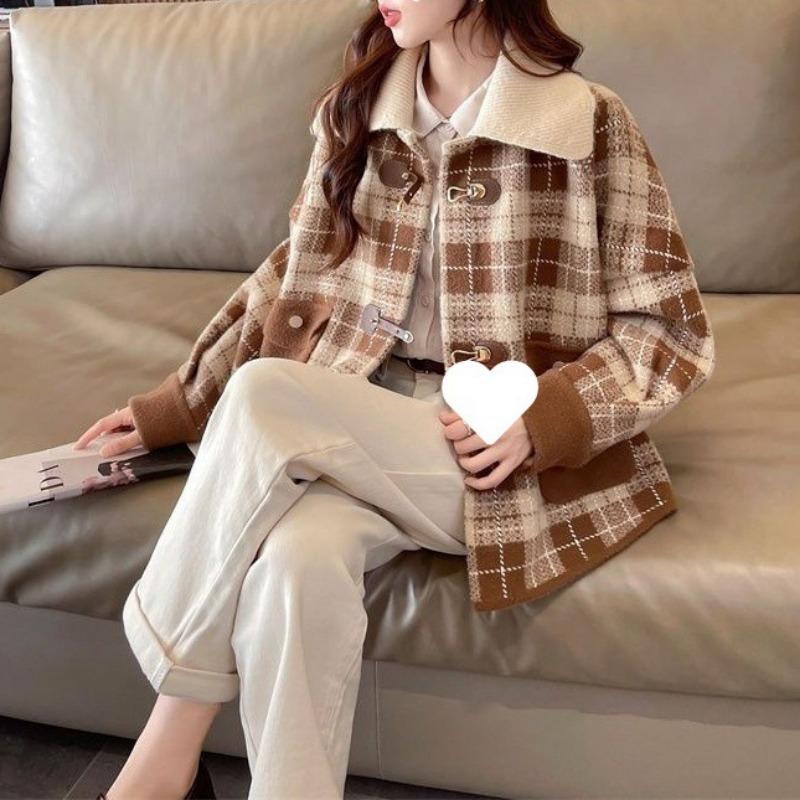 Осенне-зимняя шерстяная клетчатая куртка женская новая короткая маленькая кофта весенне-осенний вязаный кардиган с рукавами летучая мышь двухсторонний нейлон average size верблюд
Осенне-зимняя шерстяная клетчатая куртка женская новая короткая маленькая кофта весенне-осенний вязаный кардиган с рукавами летучая мышь двухсторонний нейлон average size верблюд