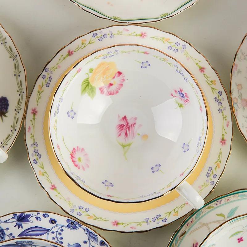 Luxury Bone China Coffee Tea Cup And Saucer Spoon Set Ceramic Mug 200ml Advanced Porcelain Tray For Gift Cafe Party 200ml
Luxury Bone China Coffee Tea Cup And Saucer Spoon Set Ceramic Mug 200ml Advanced Porcelain Tray For Gift Cafe Party 200ml