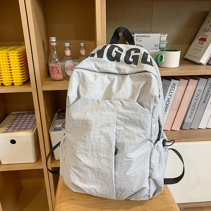 Korean-style minimalist double-shoulder backpacks with large capacity, solid colors and versatility for college and high school 15 inches светло-серый
Korean-style minimalist double-shoulder backpacks with large capacity, solid colors and versatility for college and high school 15 inches светло-серый