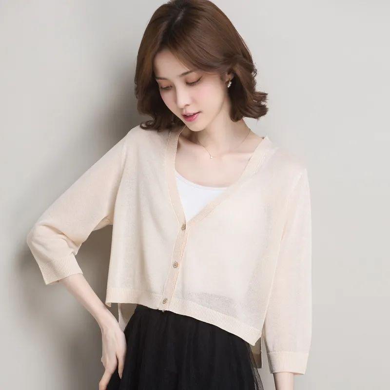 light blue v-neck three quarter sleeve cropped knit cardigan for women onesize абрикосовий
light blue v-neck three quarter sleeve cropped knit cardigan for women onesize абрикосовий