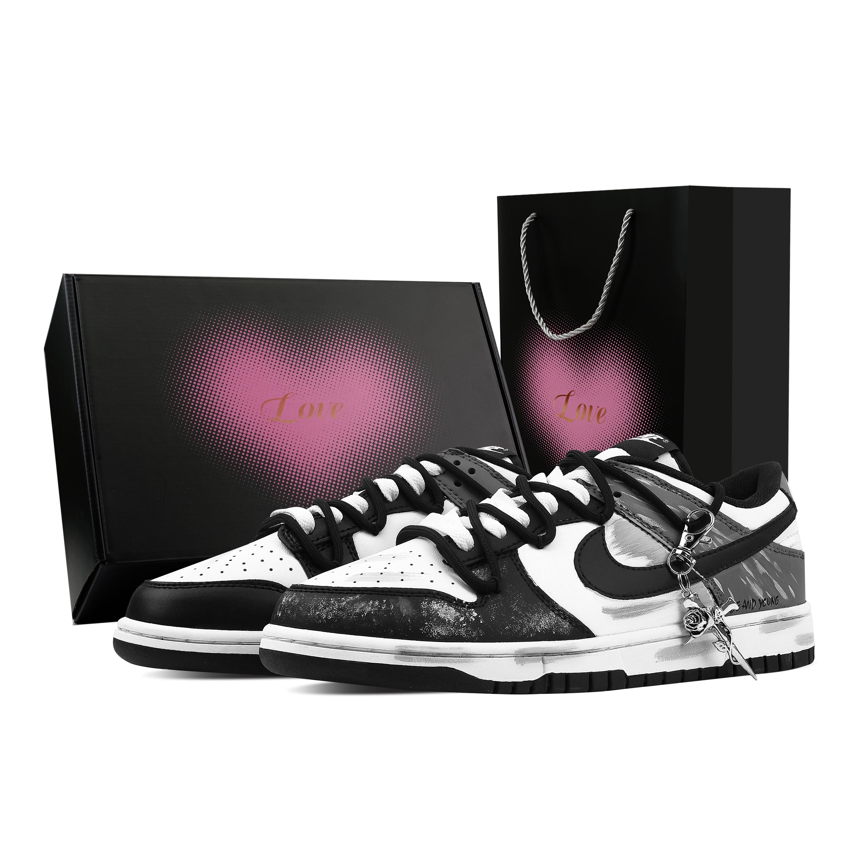 Nike Dunk Ink Tide Rose 1 Heart Box Abrasion Resistant Low top Skateboard Shoes Unisex Black Gray HF5441-100(Team773-1-) 42.5
Nike Dunk Ink Tide Rose 1 Heart Box Abrasion Resistant Low top Skateboard Shoes Unisex Black Gray HF5441-100(Team773-1-) 42.5
