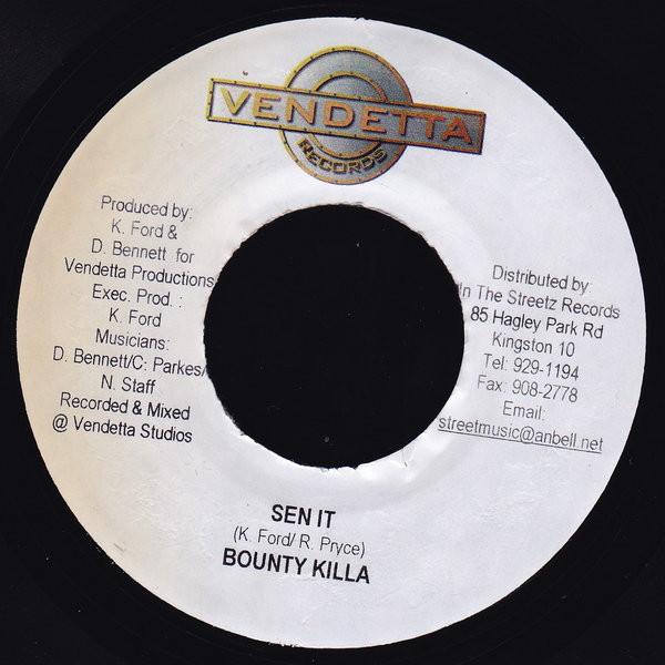 7inch Record BOUNTY KILLER - Sen It none Vendetta Record 2004 Jamaica Reggae, Ska & Dub Used
7inch Record BOUNTY KILLER - Sen It none Vendetta Record 2004 Jamaica Reggae, Ska & Dub Used
