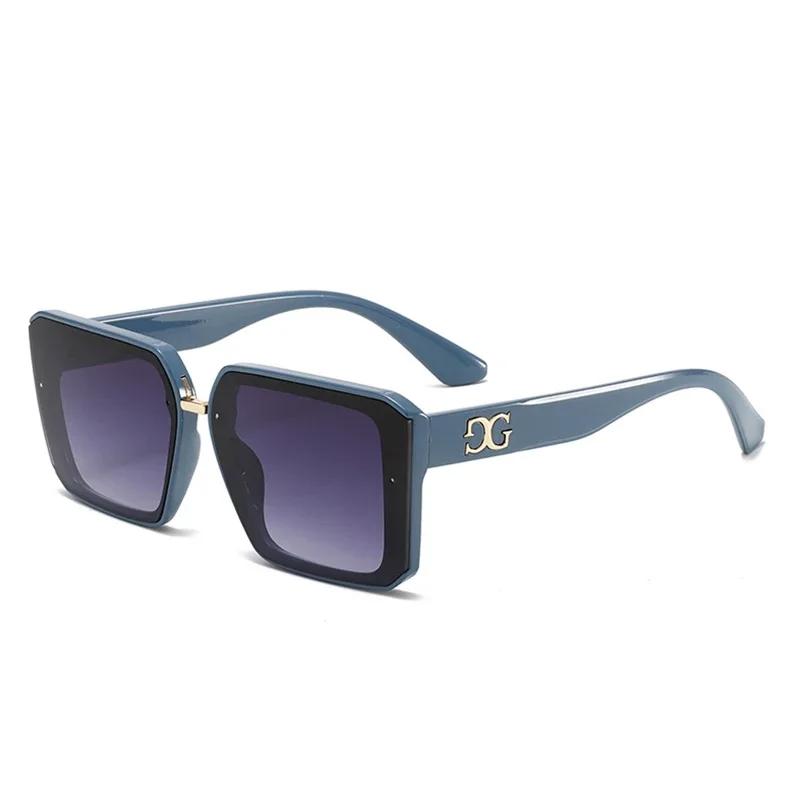 New Fashion Brand Luxury Designer Sunglasses Women Square Letter Vintage Shades Glasses Summer Travel Trendy Sunglasses
New Fashion Brand Luxury Designer Sunglasses Women Square Letter Vintage Shades Glasses Summer Travel Trendy Sunglasses
