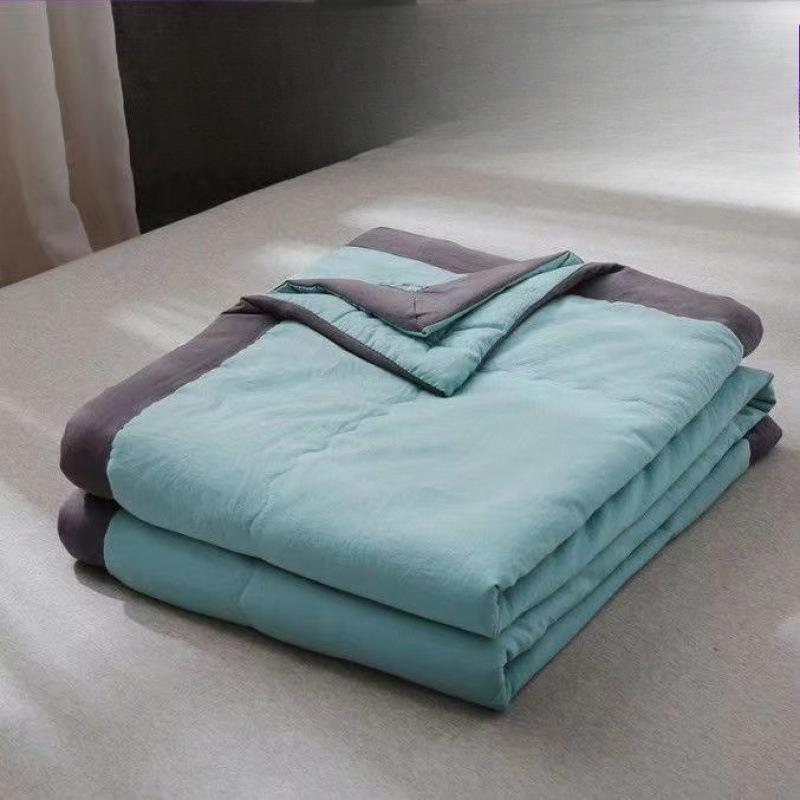 Bedding:Lightweight Quilt for Summer & Spring, Ideal for Student Dorms, Single & Double Beds for Hot Mild Seasons 100X138cm
Bedding:Lightweight Quilt for Summer & Spring, Ideal for Student Dorms, Single & Double Beds for Hot Mild Seasons 100X138cm