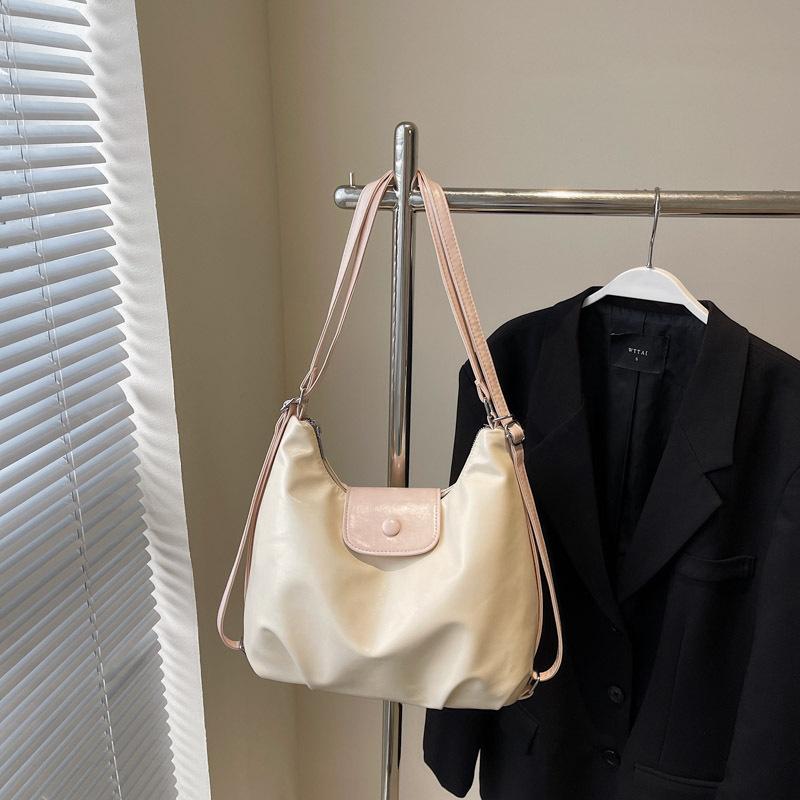 Premium commuter big bag women s new popular fashion versatile shoulder bag large capacity tote bag
Premium commuter big bag women s new popular fashion versatile shoulder bag large capacity tote bag