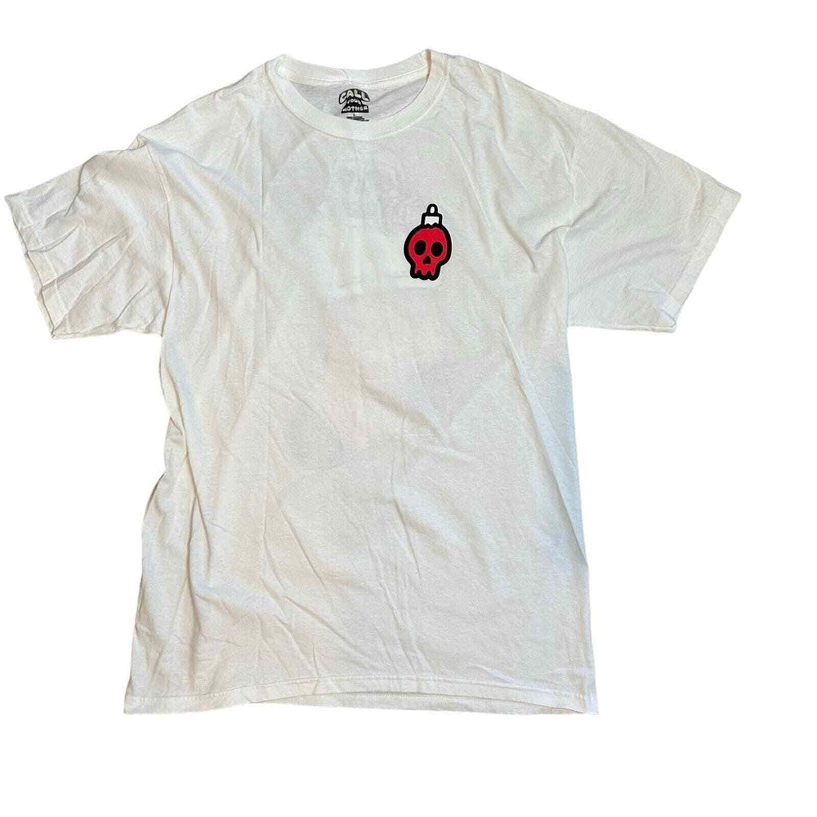 New Call Your Mother - Holiday Skull in Stocking Tee T-Shirt Size L Christmas 5XL різнокольоровий
New Call Your Mother - Holiday Skull in Stocking Tee T-Shirt Size L Christmas 5XL різнокольоровий