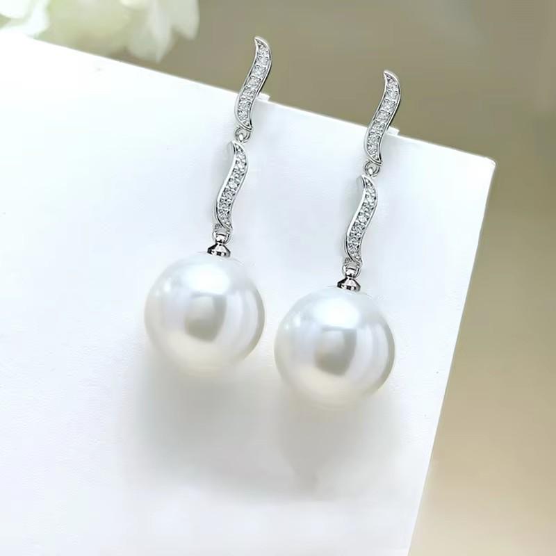Huitan Graceful Imitation Pearl Drop Earrings for Women Bright Shiny Cubic Zirconia Ear Accessories Exquisite Wedding Zircon as pictures
Huitan Graceful Imitation Pearl Drop Earrings for Women Bright Shiny Cubic Zirconia Ear Accessories Exquisite Wedding Zircon as pictures