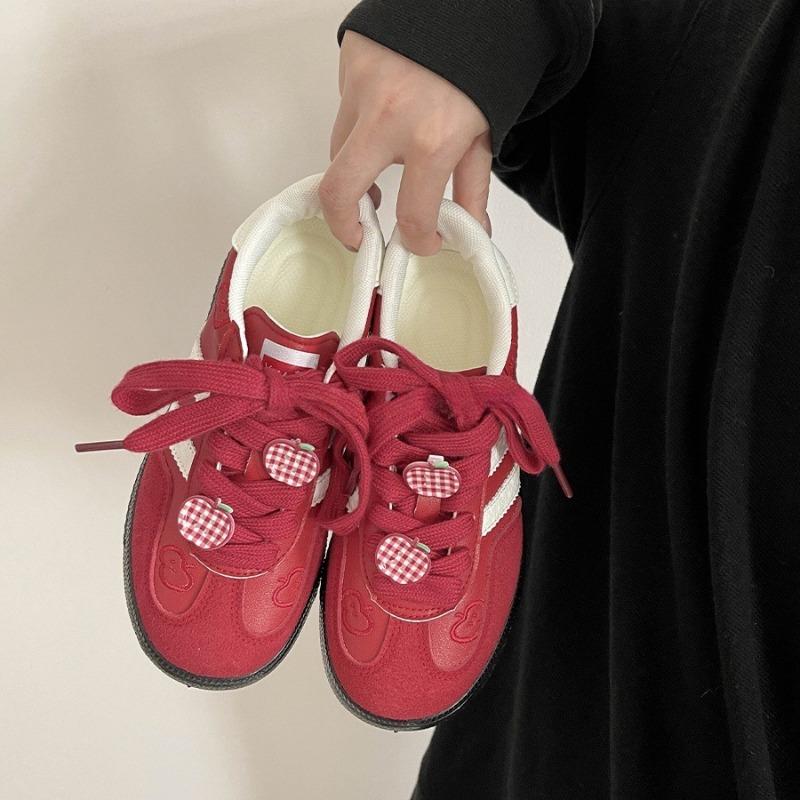 Summer platform white shoes women s leather versatile student breathable sports and leisure board shoes 40 красный
Summer platform white shoes women s leather versatile student breathable sports and leisure board shoes 40 красный