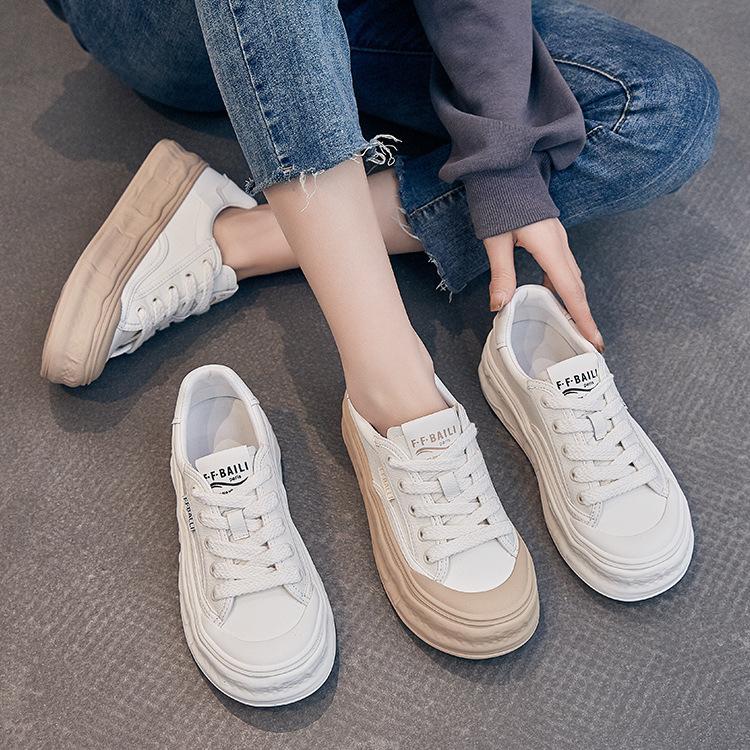 Little white shoes women s new women s shoes versatile thick-soled dissolving shoes round head casual leather board shoes 35 белый
Little white shoes women s new women s shoes versatile thick-soled dissolving shoes round head casual leather board shoes 35 белый