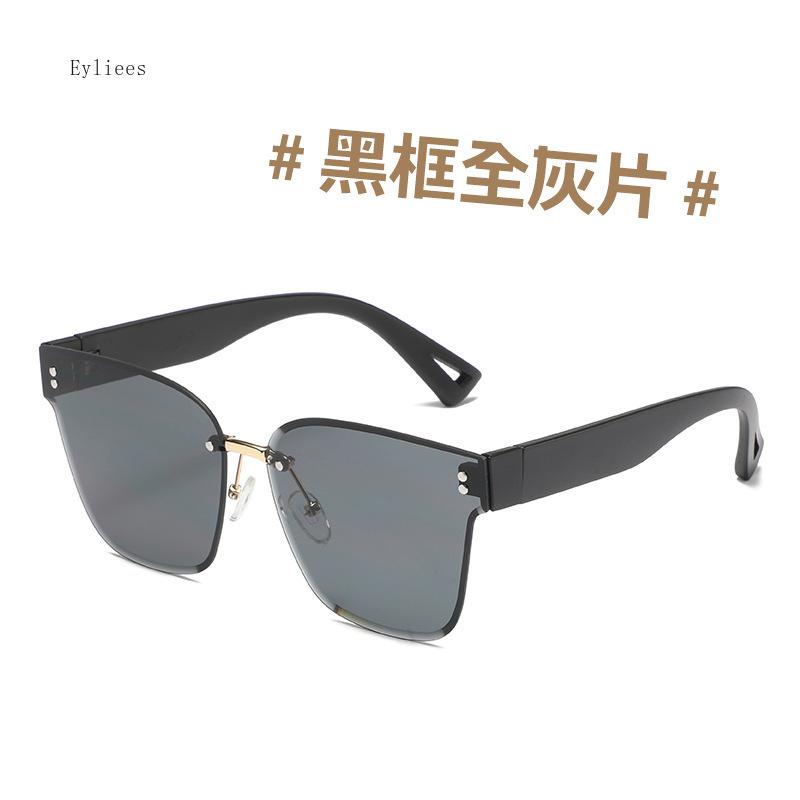 New Fashion Stylish Fashion Frameless Sun Protection Glasses Women Adults Designer Gradient Sun Eyewear Premium High Quality Premium Luxury
New Fashion Stylish Fashion Frameless Sun Protection Glasses Women Adults Designer Gradient Sun Eyewear Premium High Quality Premium Luxury