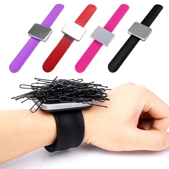 Silicone Magnetic Needle Wristband Multi-purpose Sewing Pin Pincushion Hair Clip Accessories Holder Clap Ring Sewing Accessories розы красного
Silicone Magnetic Needle Wristband Multi-purpose Sewing Pin Pincushion Hair Clip Accessories Holder Clap Ring Sewing Accessories розы красного