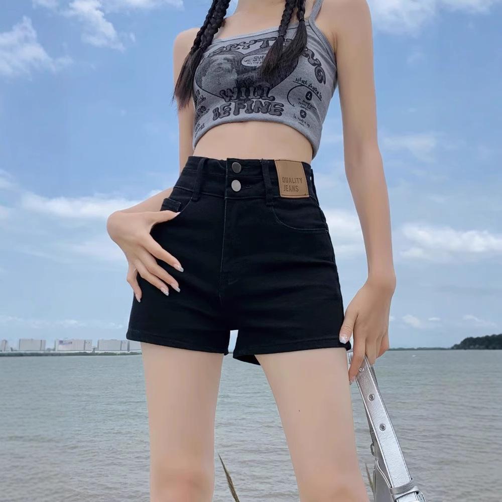 Women s High-Waisted A-Line Denim Shorts - Slim Fit, Petite, Retro Wide-Leg Design for Summer. L
Women s High-Waisted A-Line Denim Shorts - Slim Fit, Petite, Retro Wide-Leg Design for Summer. L