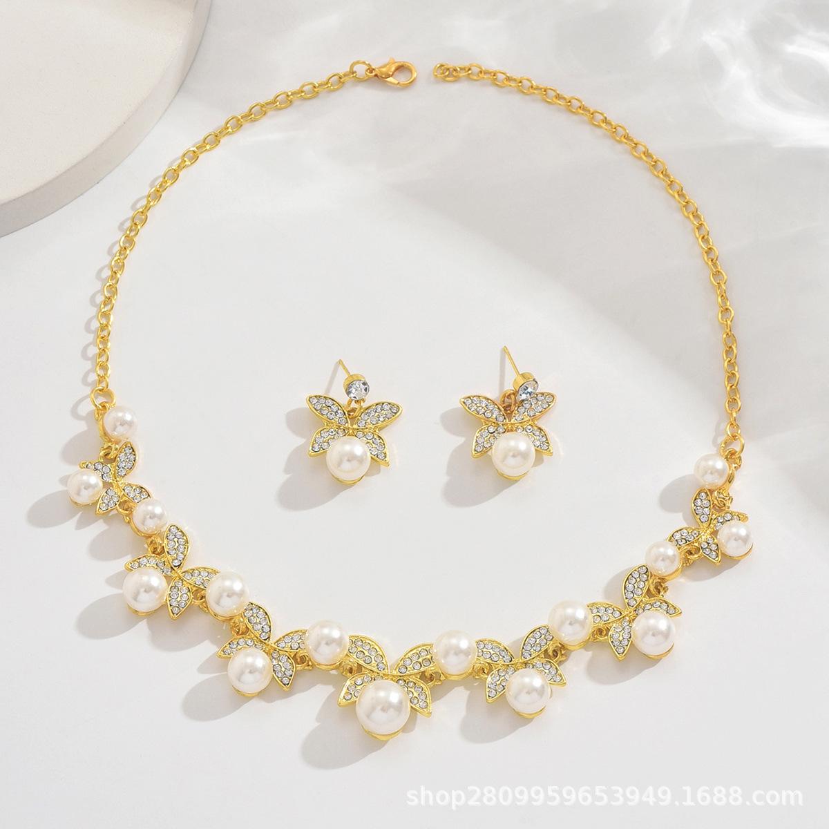 Фабричный Нежный Лист Форма Бабочки Бриллиант Жемчуг Ожерелье Серьги Женский Ювелирный Набор 2449
Фабричный Нежный Лист Форма Бабочки Бриллиант Жемчуг Ожерелье Серьги Женский Ювелирный Набор 2449