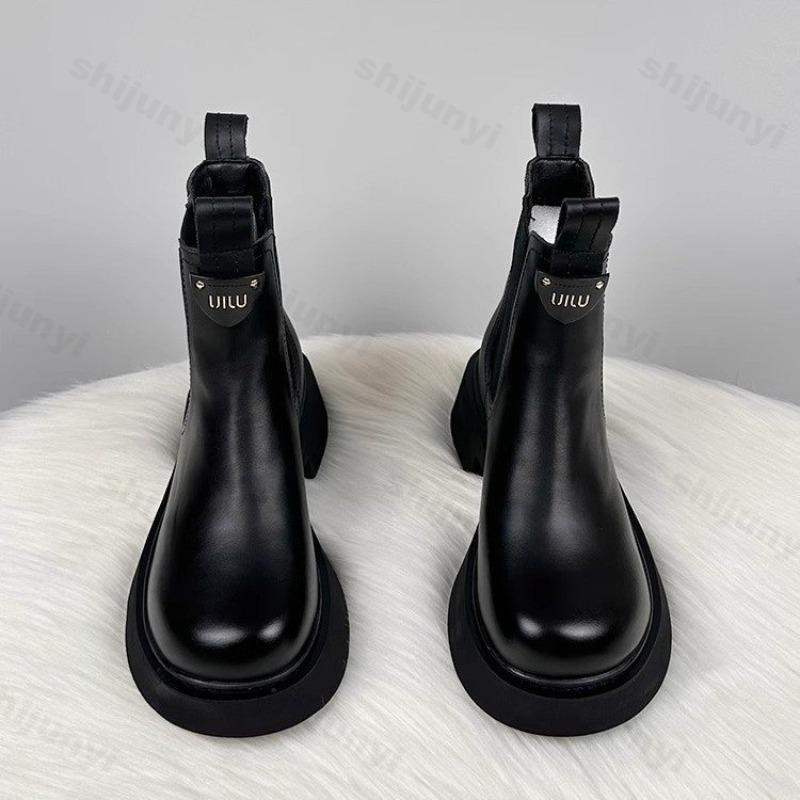 Women s Chelsea Boots 2026 Warm Plush Winter Snow Boots Comfortable Anti Slip Ankle Boots Fashion British Style Round Toe Shoes 35 чорний
Women s Chelsea Boots 2026 Warm Plush Winter Snow Boots Comfortable Anti Slip Ankle Boots Fashion British Style Round Toe Shoes 35 чорний