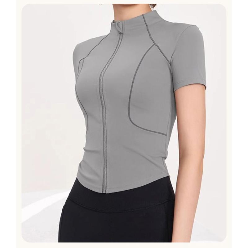 Women s Gray Mock Neck Half-Zip Top Short Sleeve Contour Stitching Slim Fit Casual Sports Blouse S сірий
Women s Gray Mock Neck Half-Zip Top Short Sleeve Contour Stitching Slim Fit Casual Sports Blouse S сірий