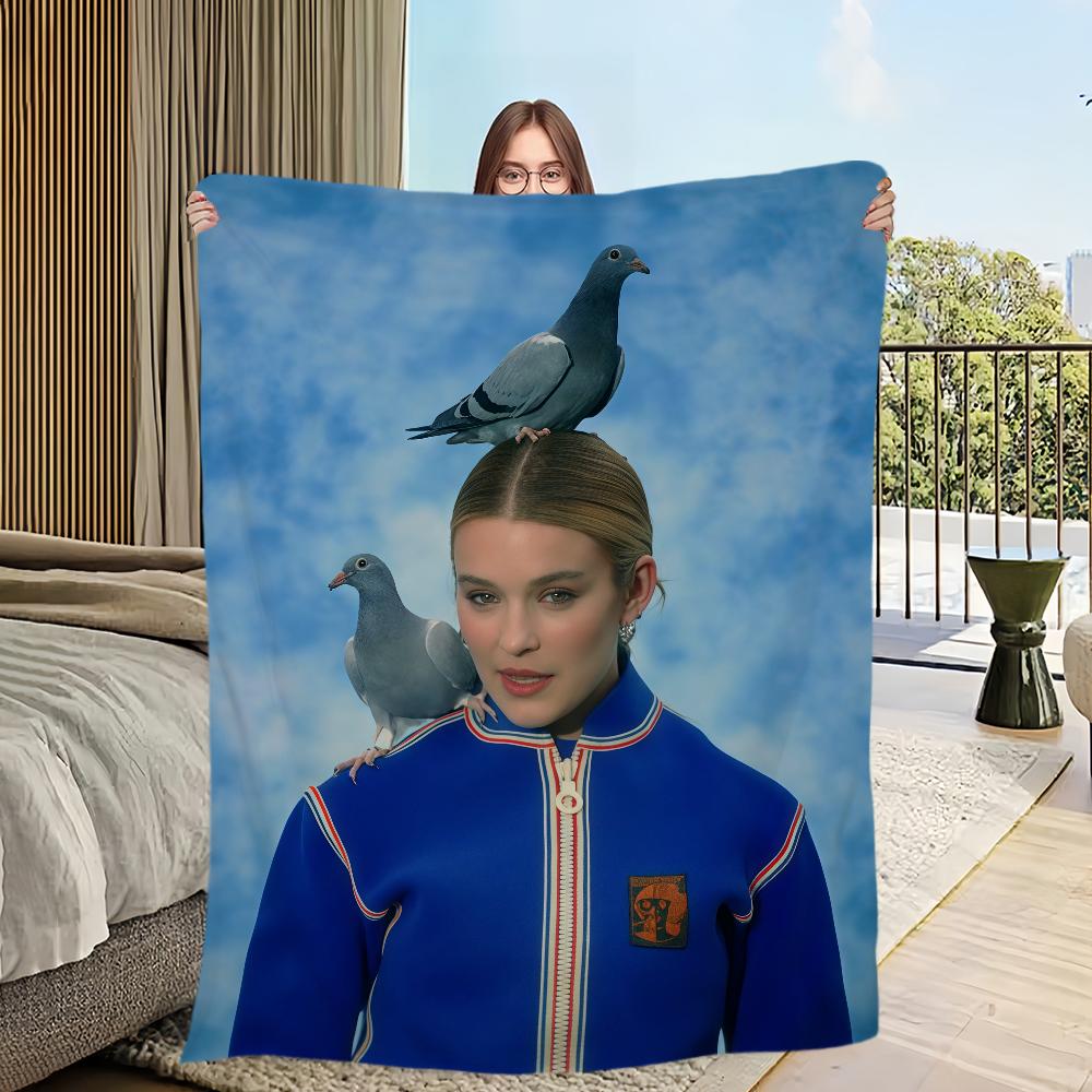 Singer P-Pommelien Thijs Blanket Flannel warm comfort soft plush blanket For Picnic Beds Sofas Homes And Bedrooms 30x40in
Singer P-Pommelien Thijs Blanket Flannel warm comfort soft plush blanket For Picnic Beds Sofas Homes And Bedrooms 30x40in