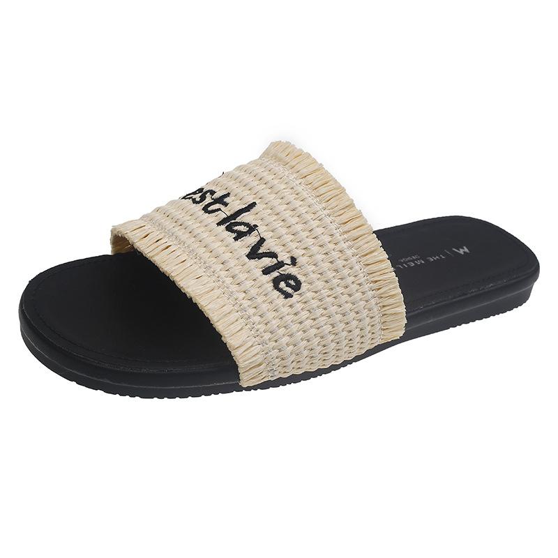 Letter one-word slippers women wear 2025 new fairy style comfortable and versatile flat-bottomed beach slippers 40 чёрный
Letter one-word slippers women wear 2025 new fairy style comfortable and versatile flat-bottomed beach slippers 40 чёрный