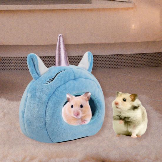 Гнездо для хомяка, удобное мягкое теплое гнездо для морской свинки, полузакрытое гнездо в мультяшной форме для домашних животных, спальное гнездо для маленьких домашних животных
Гнездо для хомяка, удобное мягкое теплое гнездо для морской свинки, полузакрытое гнездо в мультяшной форме для домашних животных, спальное гнездо для маленьких домашних животных