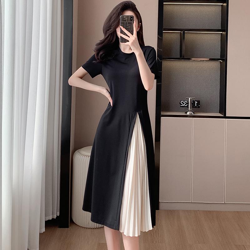 Женское летнее плиссированное платье в стиле пэчворк: Платье-футболка миди, в стиле колор-блок, приталенное, больших размеров Extra Large чёрный
Женское летнее плиссированное платье в стиле пэчворк: Платье-футболка миди, в стиле колор-блок, приталенное, больших размеров Extra Large чёрный