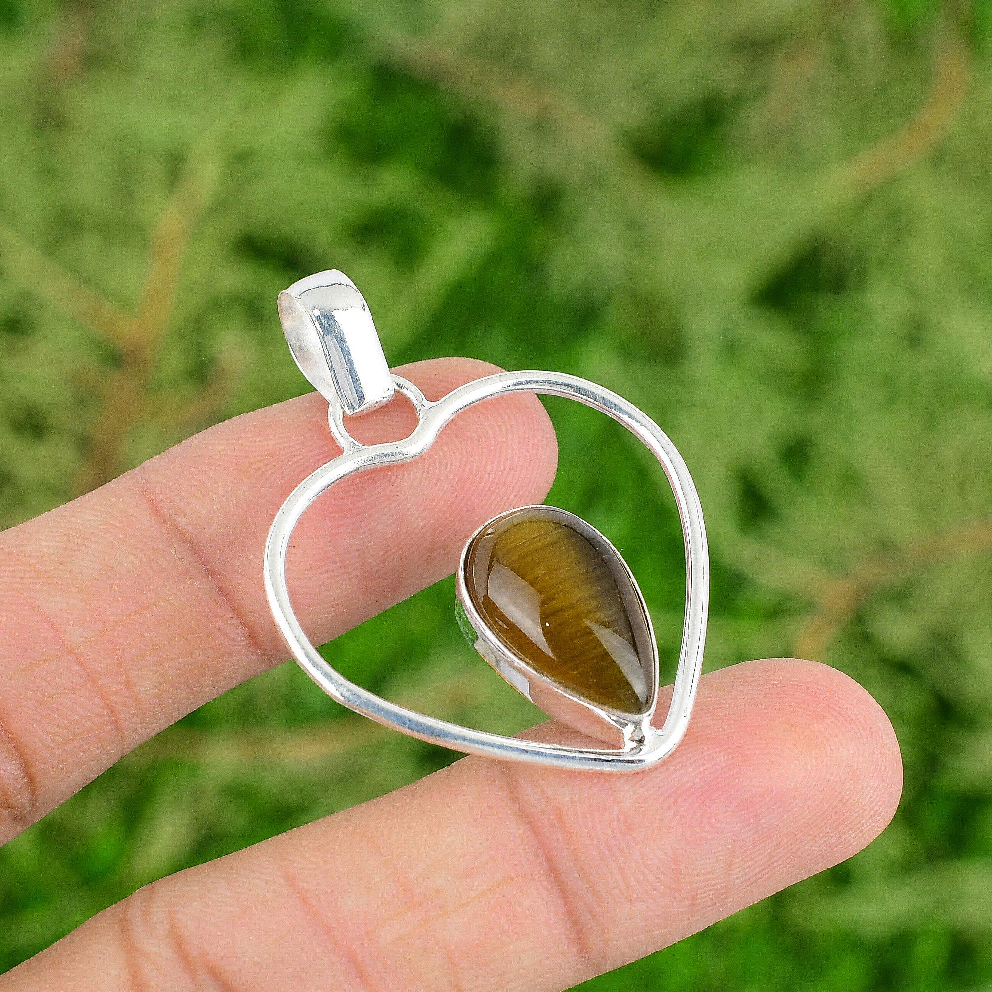 Daughters Day Deal Sterling Silver Pear Tiger s Eye Stone Heart Sister Pendant
Daughters Day Deal Sterling Silver Pear Tiger s Eye Stone Heart Sister Pendant