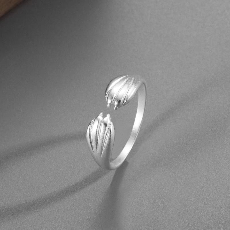 Кольцо-когти в форме котенка Banyan Tree S925 Silver, регулируемое, для женщин и студентов Adjustable opening серебряный
Кольцо-когти в форме котенка Banyan Tree S925 Silver, регулируемое, для женщин и студентов Adjustable opening серебряный