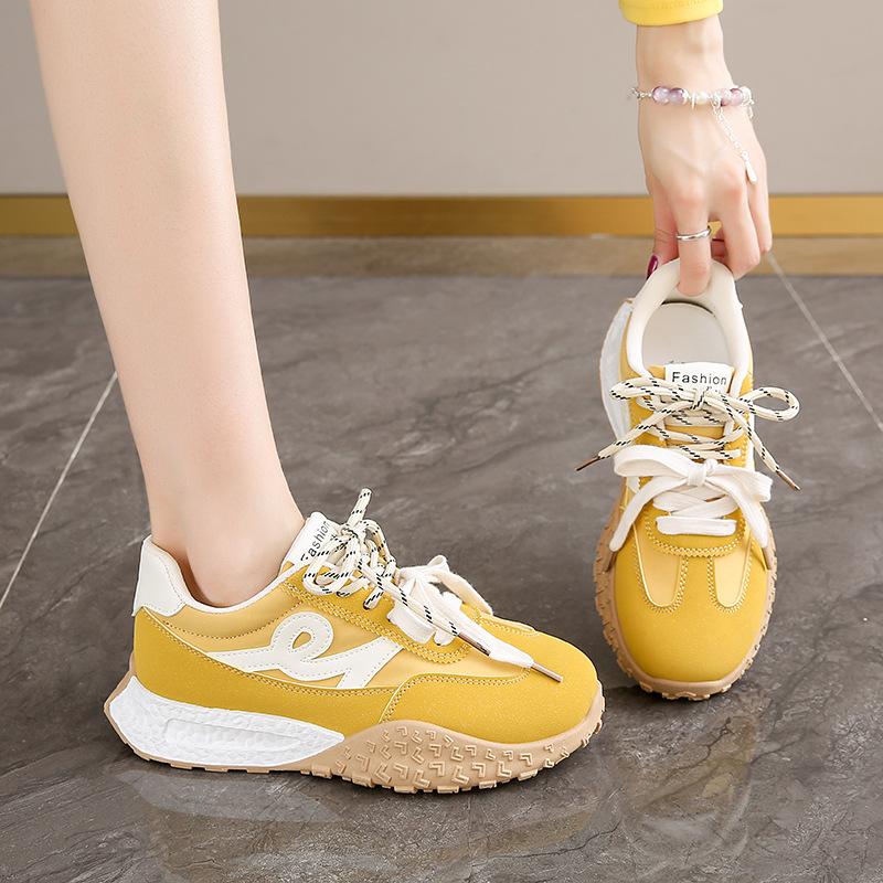 Platform-soled Forrest Gump shoes women s spring new popular retro flat-soled German training shoes versatile casual sports shoes 35
Platform-soled Forrest Gump shoes women s spring new popular retro flat-soled German training shoes versatile casual sports shoes 35