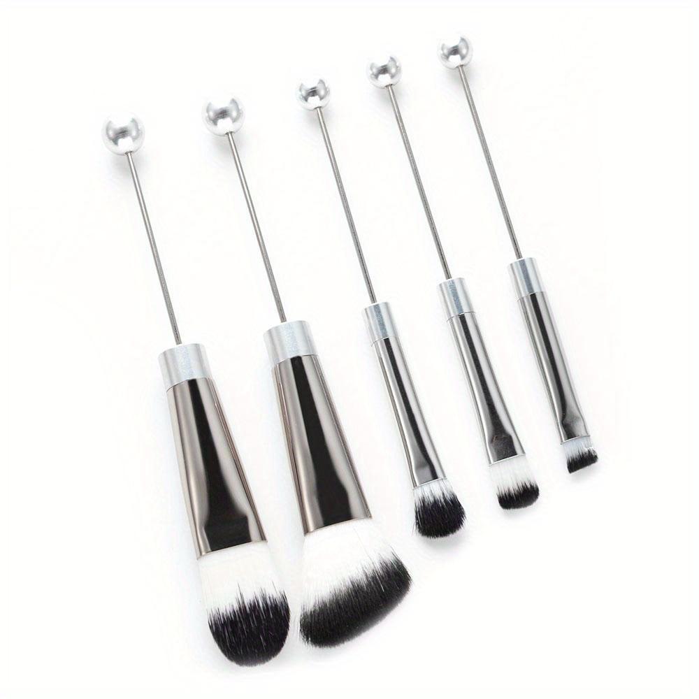 Кисти для макияжа своими руками, 5 шт., кисти для макияжа, контурная кисть, косметические подарки серебряный
Кисти для макияжа своими руками, 5 шт., кисти для макияжа, контурная кисть, косметические подарки серебряный