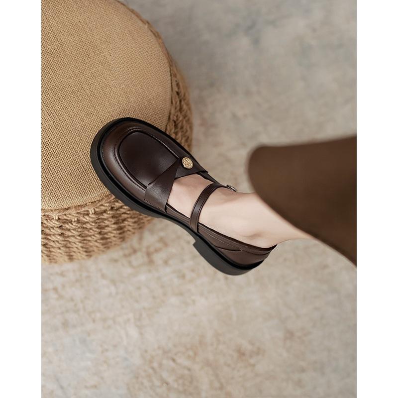 College style small leather shoes women s spring and autumn 2025 new Mary Jane shoes shallow mouth versatile platform love single shoes 40
College style small leather shoes women s spring and autumn 2025 new Mary Jane shoes shallow mouth versatile platform love single shoes 40