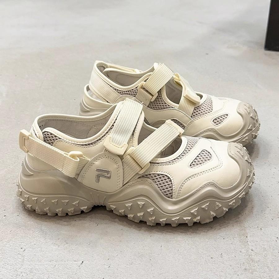 Mary Jane niche retro ugly cute girl summer new versatile Velcro thick-soled hollow sports sandals 35 чёрный
Mary Jane niche retro ugly cute girl summer new versatile Velcro thick-soled hollow sports sandals 35 чёрный