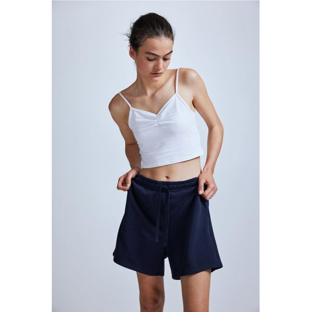 HM Sweat шорты темно-синие
HM Sweat шорты темно-синие