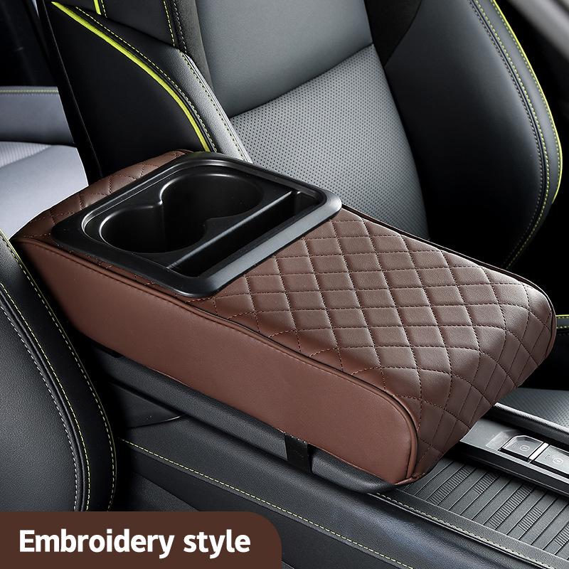 Ящик для хранения центральной консоли автомобиля с подстаканником, подушка для подлокотника автомобиля, чехол для подлокотника с подставкой для телефона для грузовых автомобилей A4
Ящик для хранения центральной консоли автомобиля с подстаканником, подушка для подлокотника автомобиля, чехол для подлокотника с подставкой для телефона для грузовых автомобилей A4