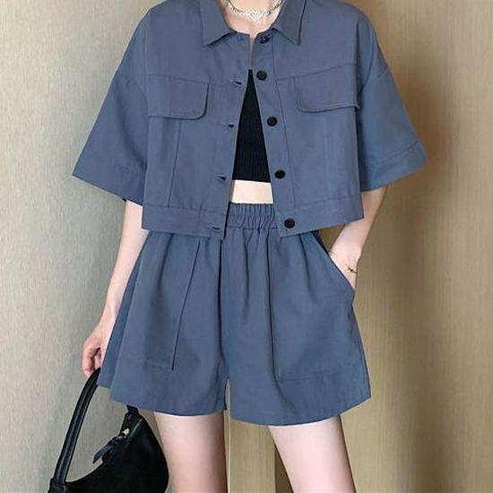 Korean Style Women s Chic Summer Workwear: Versatile Loose Short Sleeve & Shorts Two-Piece Uniform Set S for 80-95 lbs
Korean Style Women s Chic Summer Workwear: Versatile Loose Short Sleeve & Shorts Two-Piece Uniform Set S for 80-95 lbs