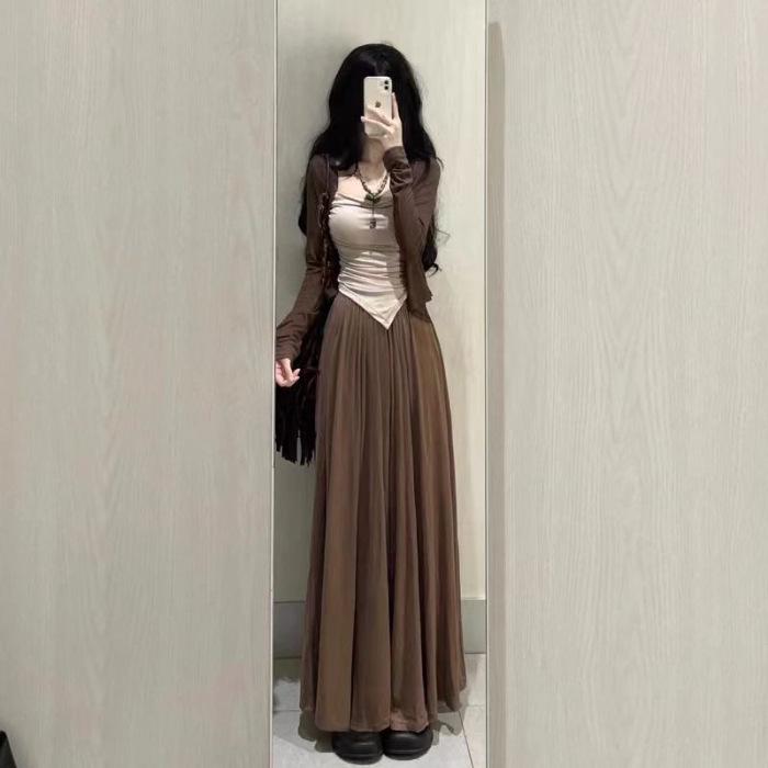 Женский костюм-тройка: Стиль Pure Desire осень 2025 года — кардиган с длинными рукавами, жилет на подтяжках и широкие брюки. S
Женский костюм-тройка: Стиль Pure Desire осень 2025 года — кардиган с длинными рукавами, жилет на подтяжках и широкие брюки. S