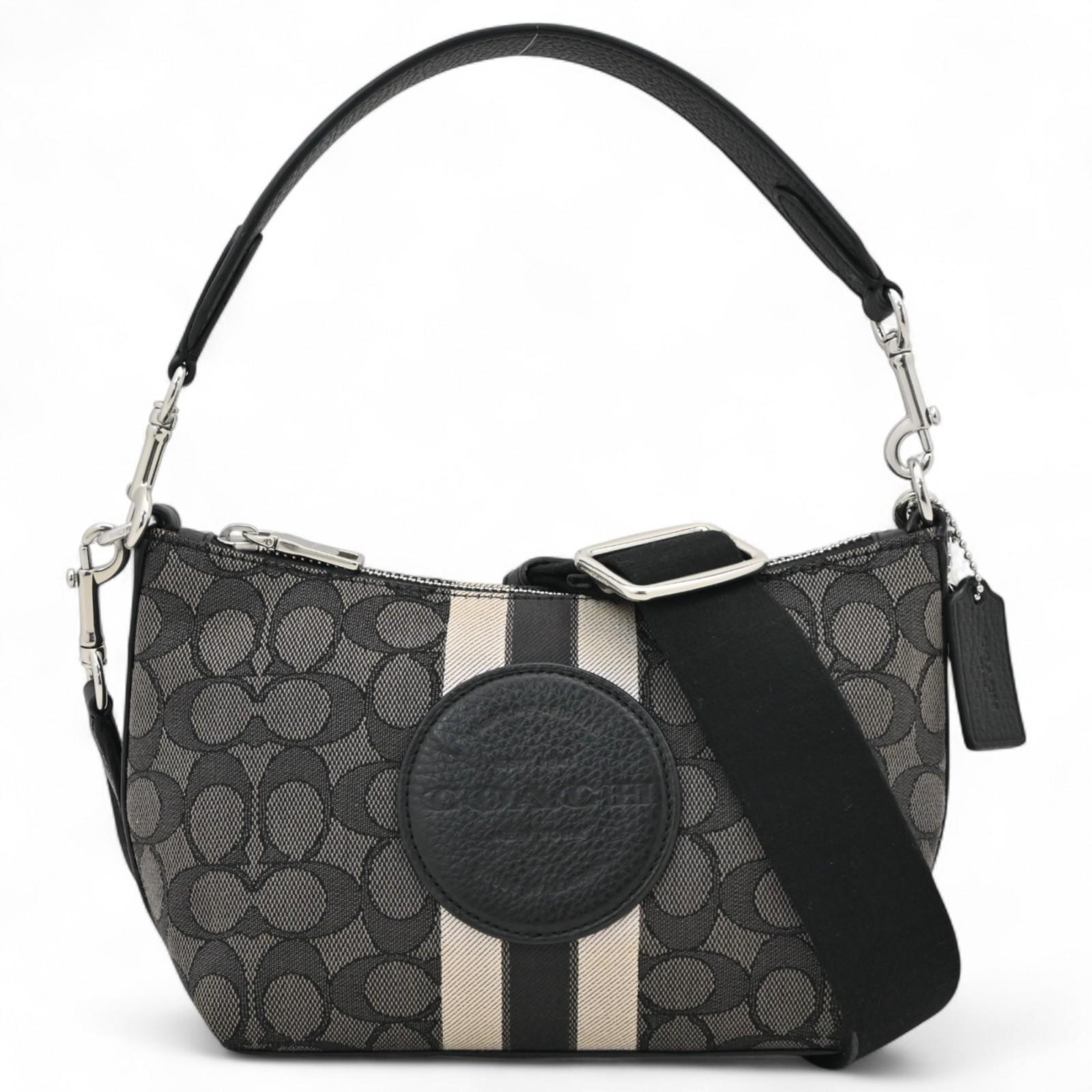 Auth Coach Signature Dempsey 2Way Shoulder Bag co4707de
Auth Coach Signature Dempsey 2Way Shoulder Bag co4707de