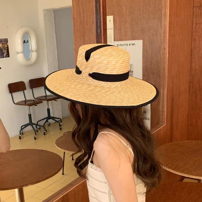 Eco-friendly Wheat Straw Wide Brim Sun Hat with Black Silk Ribbon for Women - Sun Protection Beach Hat M (56-58cm)
Eco-friendly Wheat Straw Wide Brim Sun Hat with Black Silk Ribbon for Women - Sun Protection Beach Hat M (56-58cm)