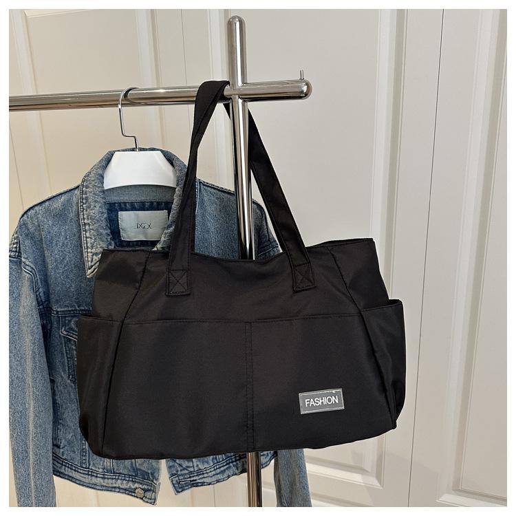 New Large Capacity Top Handle Bag Durable Lightweight Nyl Tote for Work Shoulder Bag Texture Simple and Versatile Commute Bag чёрный
New Large Capacity Top Handle Bag Durable Lightweight Nyl Tote for Work Shoulder Bag Texture Simple and Versatile Commute Bag чёрный